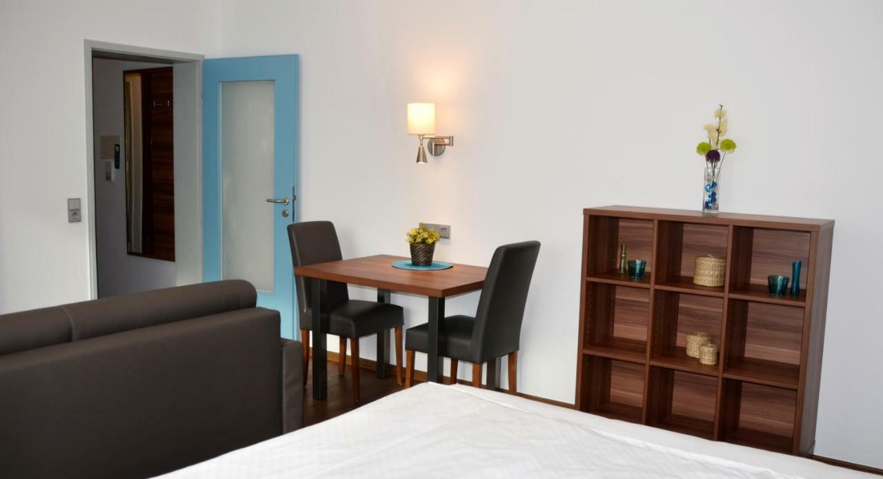 Neu Heidelberg - Guesthouse & Apartments Bagian luar foto