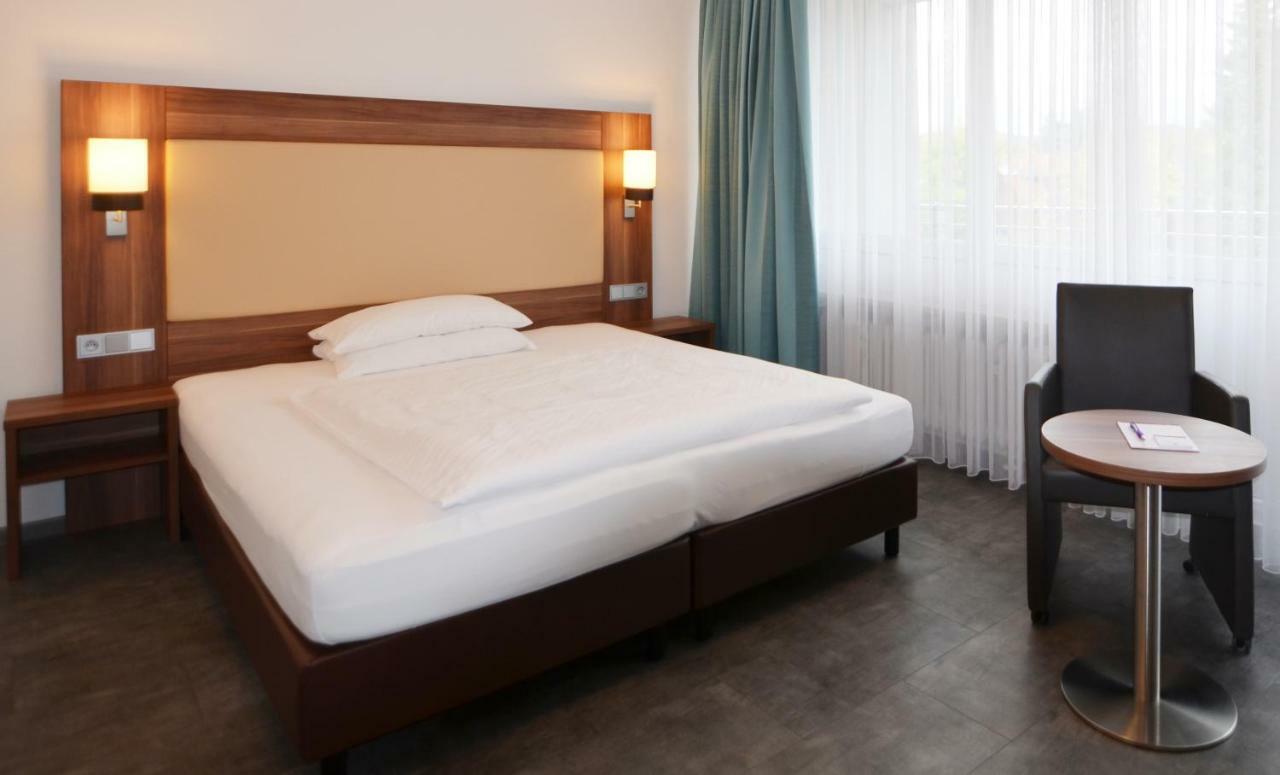Neu Heidelberg - Guesthouse & Apartments Bagian luar foto