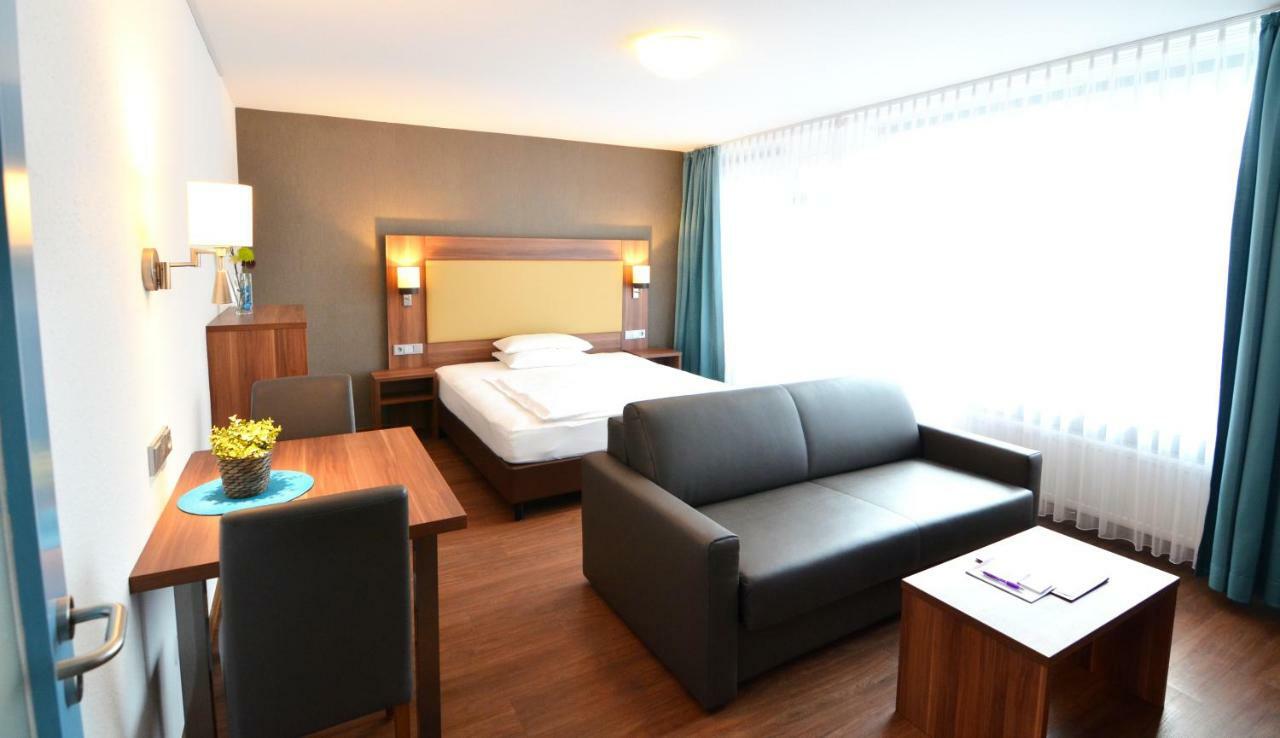 Neu Heidelberg - Guesthouse & Apartments Bagian luar foto