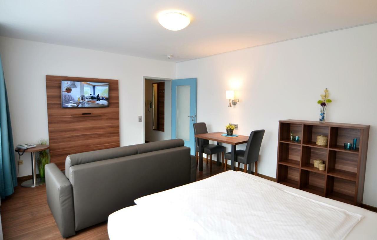 Neu Heidelberg - Guesthouse & Apartments Bagian luar foto