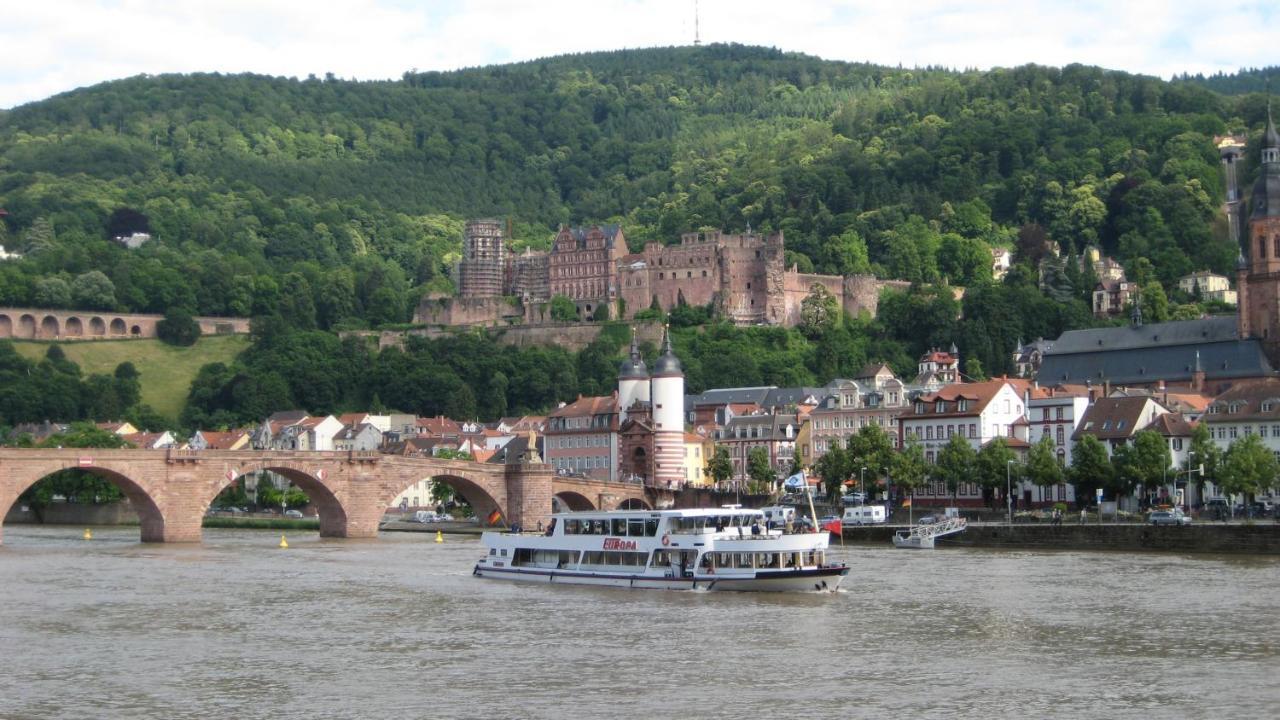 Neu Heidelberg - Guesthouse & Apartments Bagian luar foto