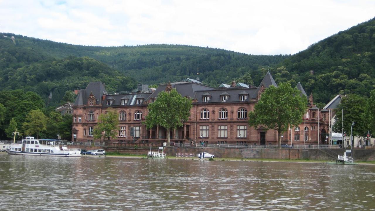 Neu Heidelberg - Guesthouse & Apartments Bagian luar foto